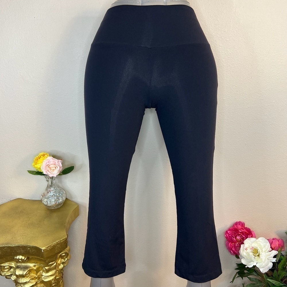 S INC International Concepts Black Capri Leggings Opaque Stretch Pants Small 4 6